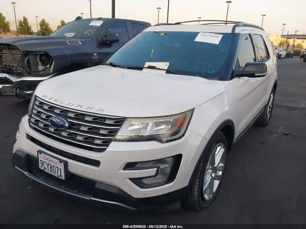 1FM5K7D86HGB14740 2017 FORD EXPLORER - Image 2