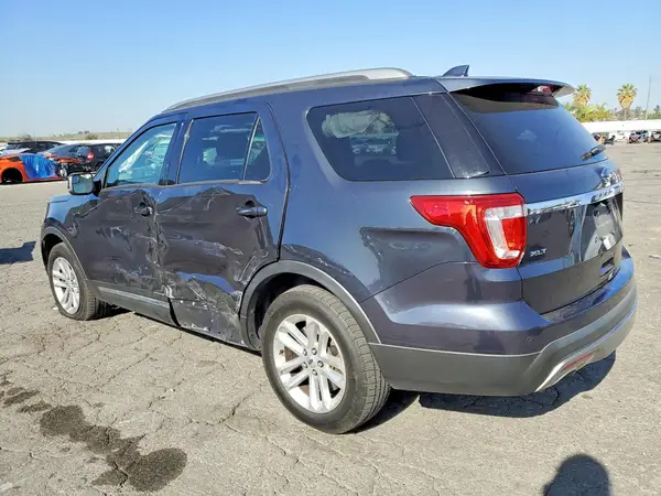 1FM5K7D86HGB14883 2017 FORD EXPLORER - Image 2