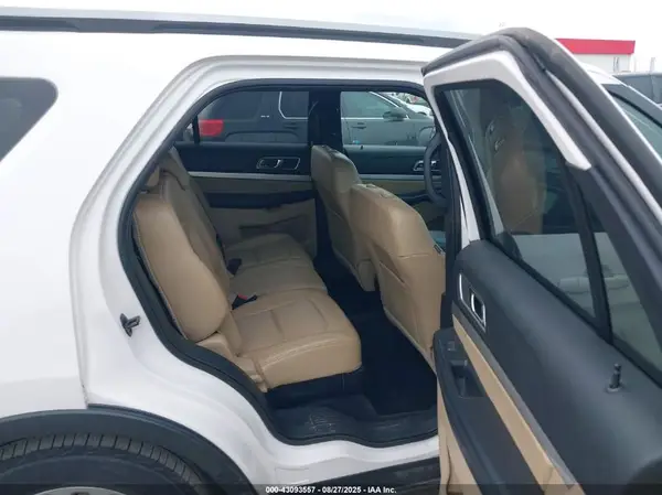 1FM5K7D86HGB19310 2017 FORD EXPLORER - Image 8