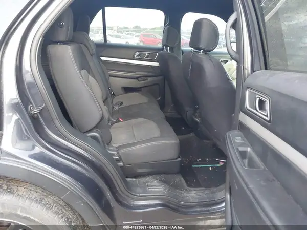 1FM5K7D86HGB19386 2017 FORD EXPLORER - Image 8
