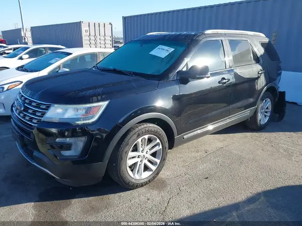 1FM5K7D86HGB22093 2017 FORD EXPLORER - Image 2