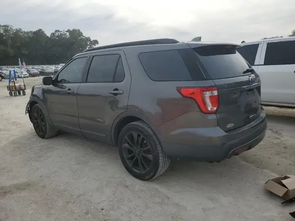 1FM5K7D86HGB37970 2017 FORD EXPLORER - Image 2