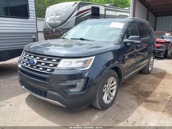 1FM5K7D86HGB38925 2017 FORD EXPLORER - Image 2