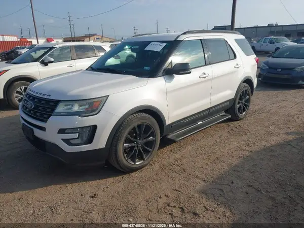 1FM5K7D86HGB62495 2017 FORD EXPLORER - Image 2