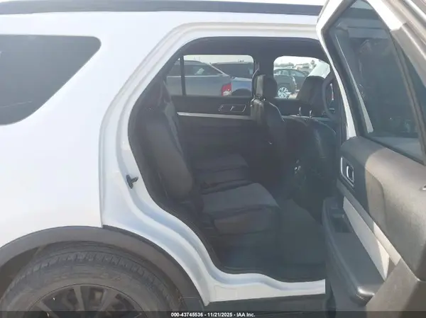 1FM5K7D86HGB62495 2017 FORD EXPLORER - Image 8