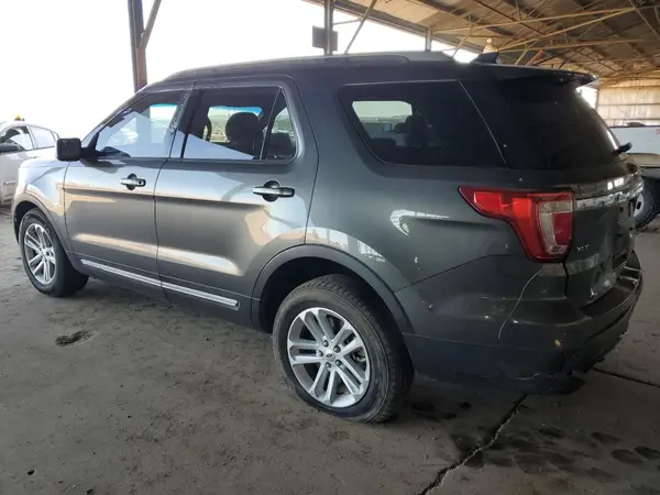 1FM5K7D86HGC47952 2017 FORD EXPLORER - Image 2