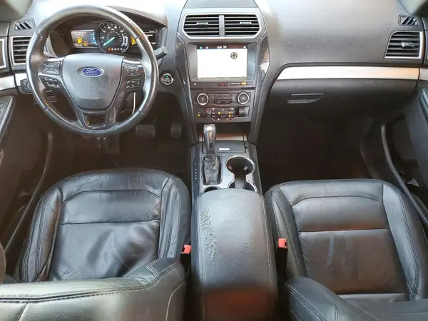 1FM5K7D86HGC75833 2017 FORD EXPLORER - Image 8