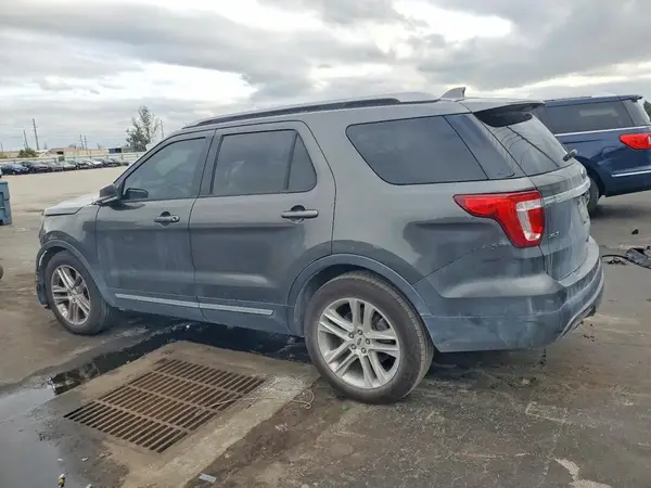 1FM5K7D86HGC83009 2017 FORD EXPLORER - Image 2