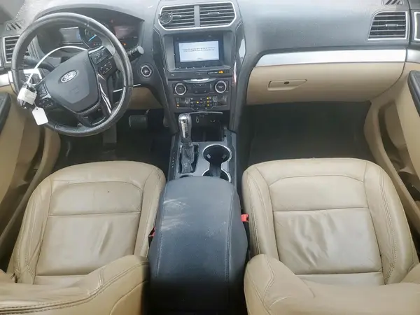 1FM5K7D86HGC84676 2017 FORD EXPLORER - Image 8