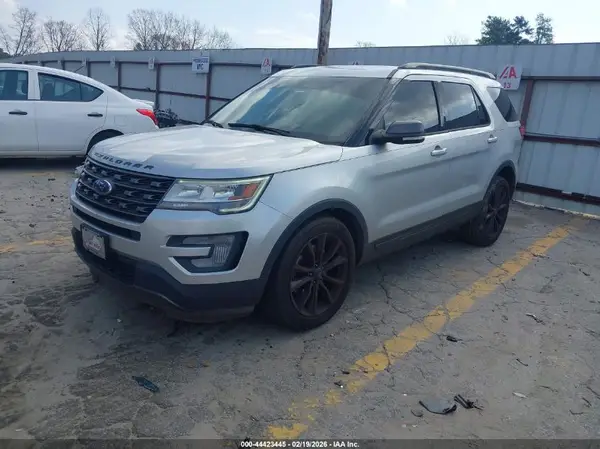 1FM5K7D86HGD01539 2017 FORD EXPLORER - Image 2