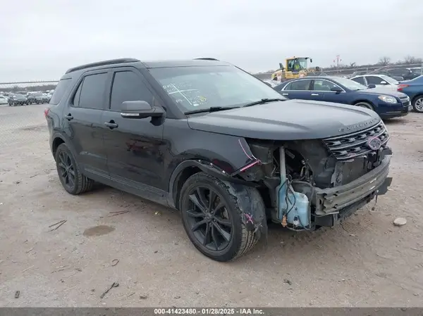 1FM5K7D86HGD02416 2017 FORD EXPLORER - Image 1