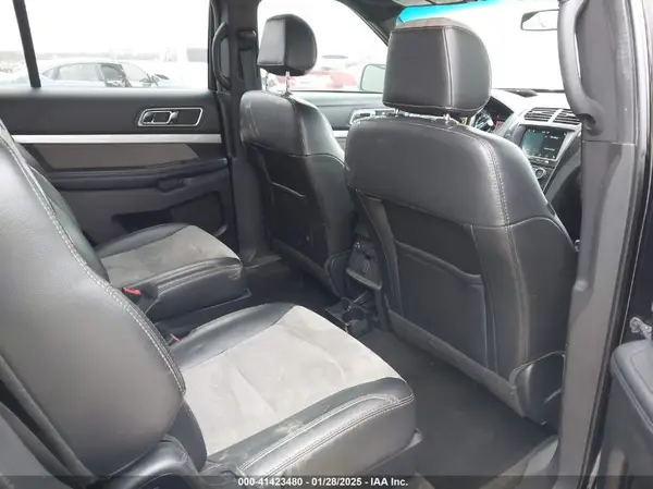 1FM5K7D86HGD02416 2017 FORD EXPLORER - Image 8