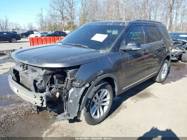 1FM5K7D86HGD36744 2017 FORD EXPLORER - Image 2