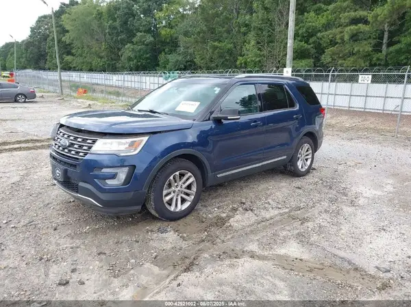 1FM5K7D86HGD62194 2017 FORD EXPLORER - Image 2