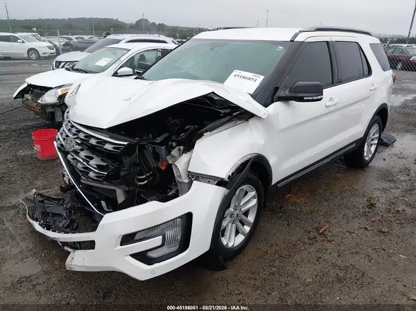 1FM5K7D86HGD63765 2017 FORD EXPLORER - Image 2