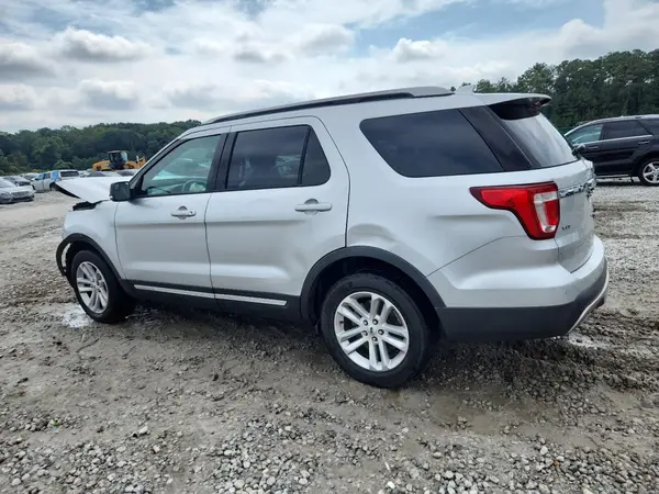 1FM5K7D86HGD77343 2017 FORD EXPLORER - Image 2