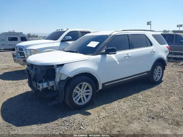 1FM5K7D86HGE10566 2017 FORD EXPLORER - Image 2