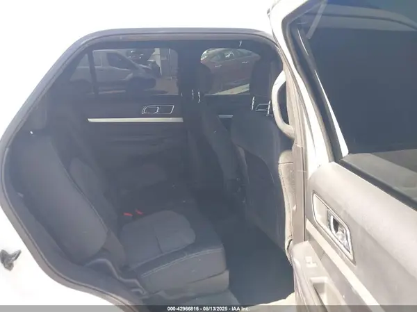 1FM5K7D86HGE10566 2017 FORD EXPLORER - Image 8