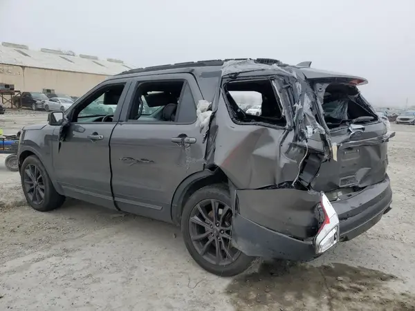 1FM5K7D86HGE36925 2017 FORD EXPLORER - Image 2
