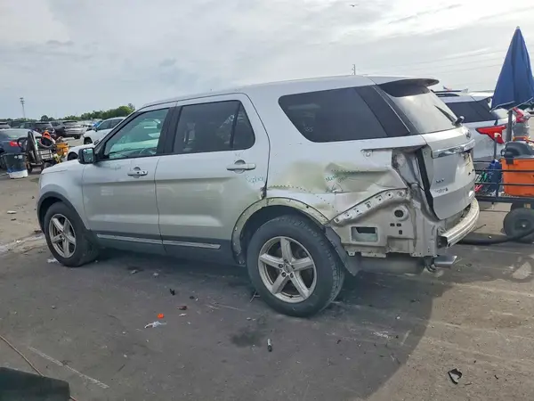1FM5K7D86JGA17771 2018 FORD EXPLORER - Image 2