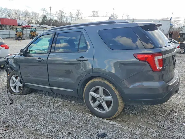 1FM5K7D86JGA40967 2018 FORD EXPLORER - Image 2