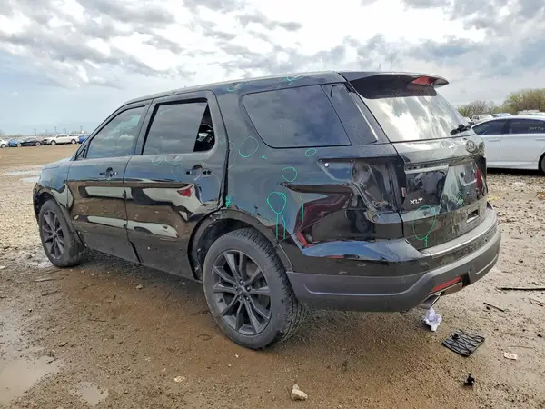 1FM5K7D86JGB05168 2018 FORD EXPLORER - Image 2