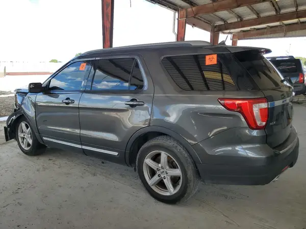 1FM5K7D86JGB15554 2018 FORD EXPLORER - Image 2