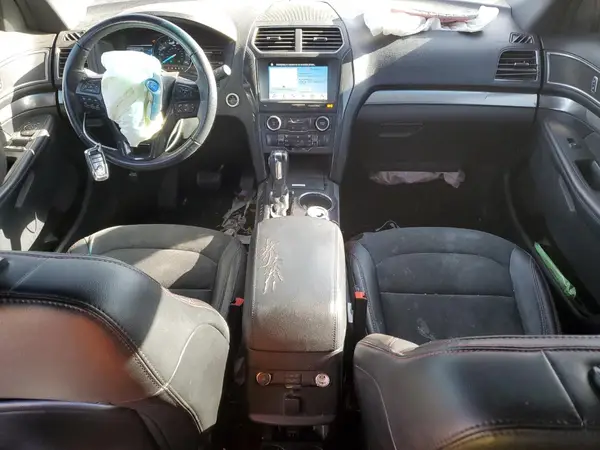 1FM5K7D86JGB55021 2018 FORD EXPLORER - Image 8