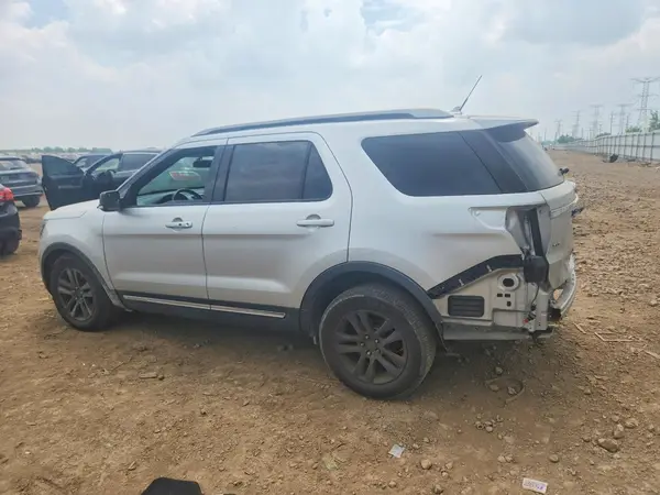 1FM5K7D86JGC03956 2018 FORD EXPLORER - Image 2