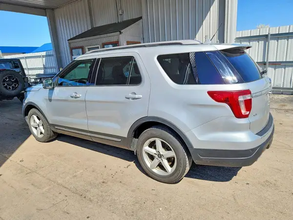 1FM5K7D86JGC25617 2018 FORD EXPLORER - Image 2