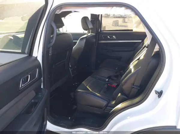 1FM5K7D86JGC54390 2018 FORD EXPLORER - Image 8