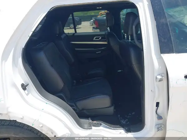 1FM5K7D86KGA27590 2019 FORD EXPLORER - Image 8