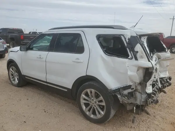 1FM5K7D86KGA96005 2019 FORD EXPLORER - Image 2