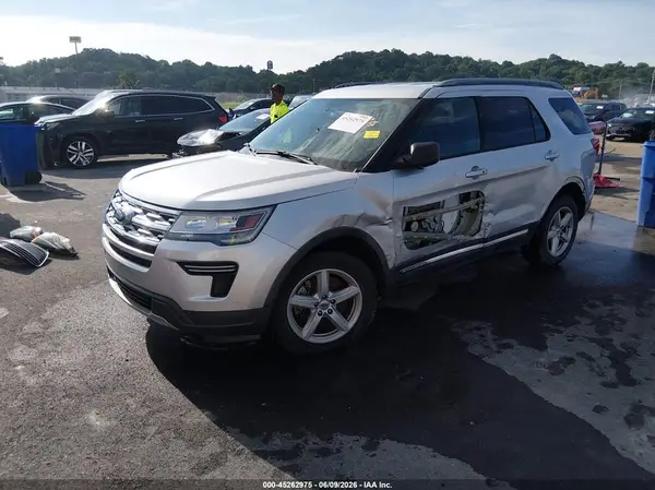 1FM5K7D86KGB01686 2019 FORD EXPLORER - Image 2