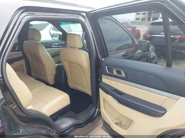 1FM5K7D87GGB04541 2016 FORD EXPLORER - Image 8