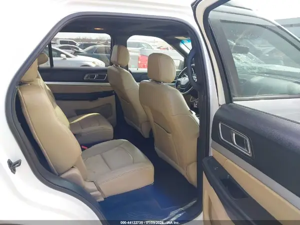 1FM5K7D87GGB71561 2016 FORD EXPLORER - Image 8