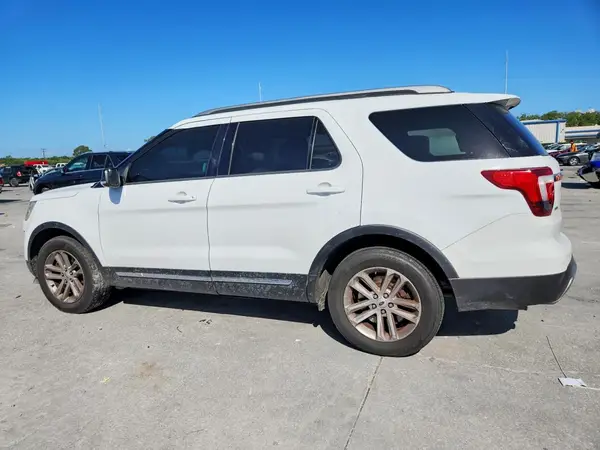 1FM5K7D87GGC67142 2016 FORD EXPLORER - Image 2