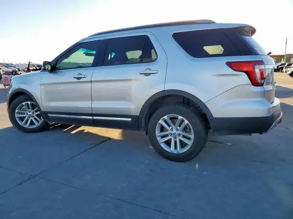 1FM5K7D87GGD01144 2016 FORD EXPLORER - Image 2
