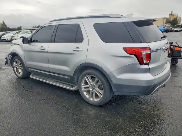 1FM5K7D87GGD02830 2016 FORD EXPLORER - Image 2