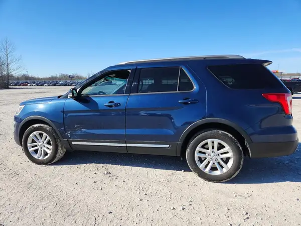 1FM5K7D87HGA21614 2017 FORD EXPLORER - Image 2