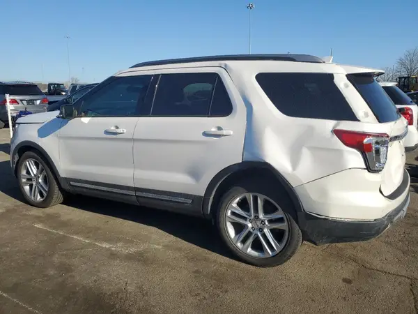 1FM5K7D87HGA68271 2017 FORD EXPLORER - Image 2