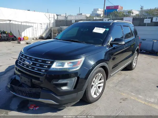 1FM5K7D87HGA70411 2017 FORD EXPLORER - Image 2