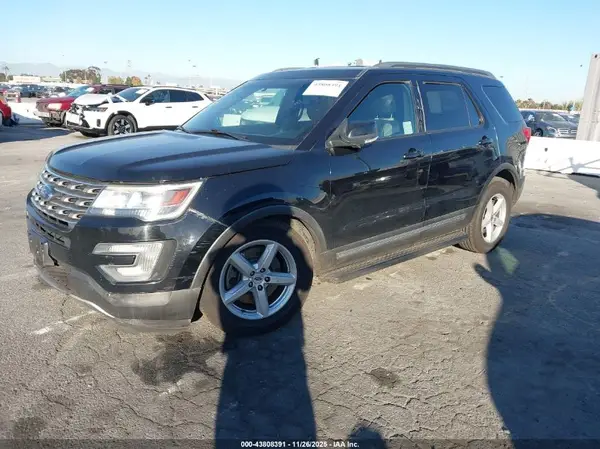 1FM5K7D87HGA87810 2017 FORD EXPLORER - Image 2