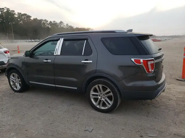 1FM5K7D87HGB12737 2017 FORD EXPLORER - Image 2
