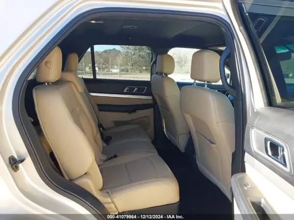 1FM5K7D87HGB27352 2017 FORD EXPLORER - Image 8