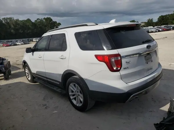 1FM5K7D87HGB27898 2017 FORD EXPLORER - Image 2