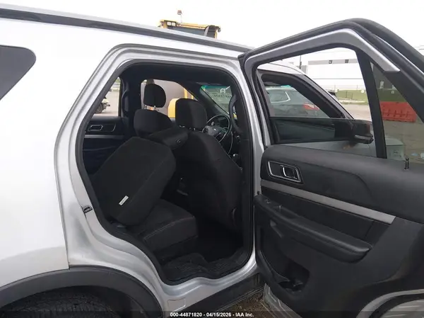 1FM5K7D87HGB45205 2017 FORD EXPLORER - Image 8