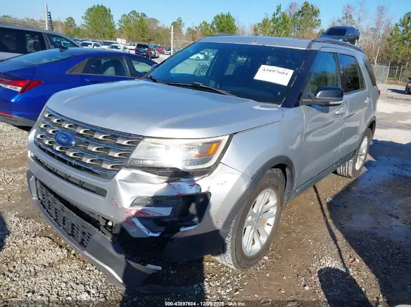 1FM5K7D87HGC02955 2017 FORD EXPLORER - Image 2