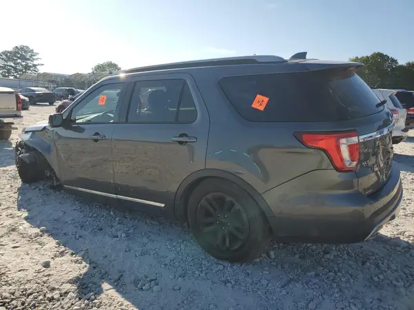 1FM5K7D87HGC19920 2017 FORD EXPLORER - Image 2