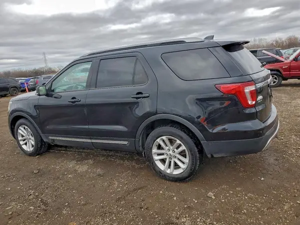 1FM5K7D87HGC31002 2017 FORD EXPLORER - Image 2